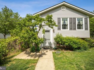 8706 Lindendale Dr, Laurel, MD 20707