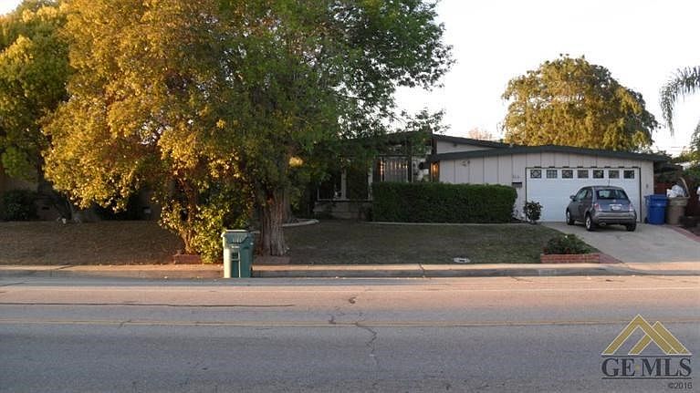 1st image of 312 E Day Ave