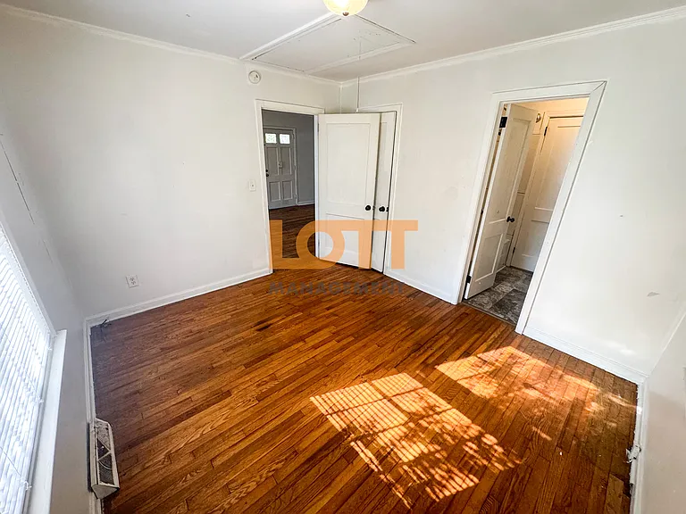126 Irene Cir — Photo 6