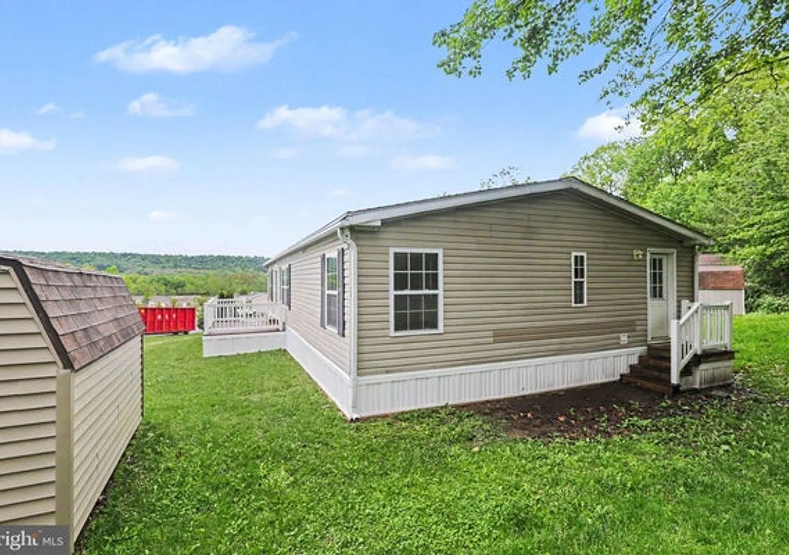 49 Meadowview Drive (POH) — Photo 4