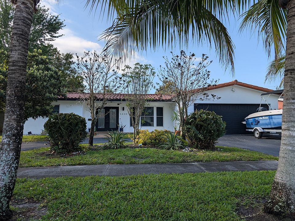 1st image of 5430 Pierce St