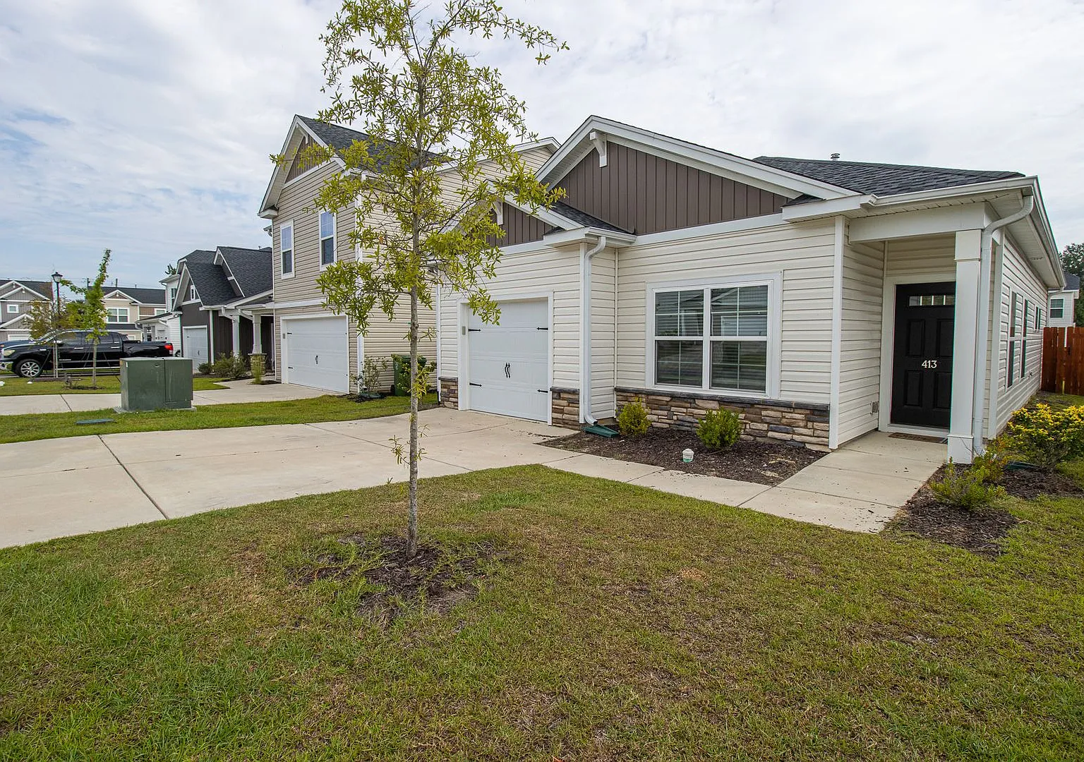 Charming 3 Bedroom 2 Bath Home In Hopkins With Modern Amenities & Community Perks ~ Minutes To Fo... — Photo 2