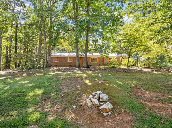 8304 Hillcrest Farm Rd, Sanford, NC 27330