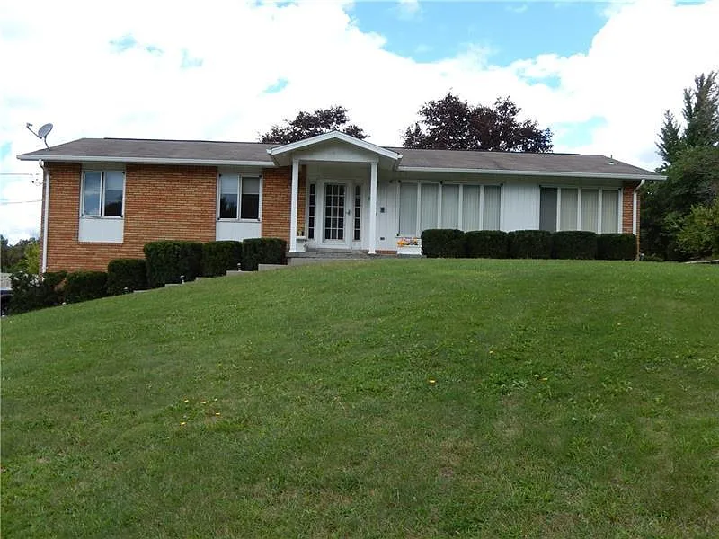 573 McMichael Rd photo 1