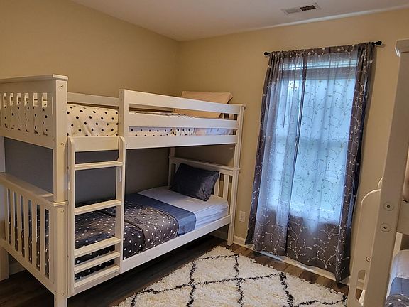 2nd image of 310 Quincy Ave #1