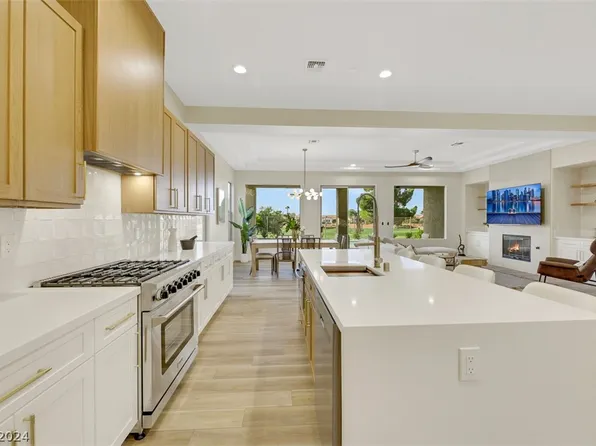 2106 Tiger Links Dr, Henderson, NV 89012