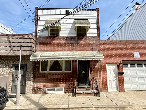 735 Manton St Photo 1