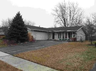 469 Galahad Rd, Bolingbrook, IL 60440