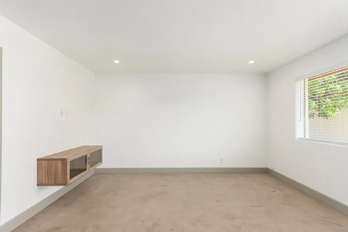4538 N 8th Pl #4 — Photo 21