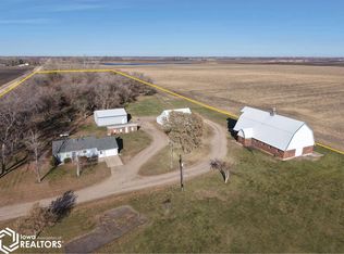 13384 300th Ave, Comfrey, MN 56019