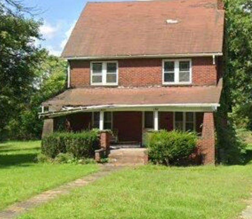 1st image of 130 Early Rd