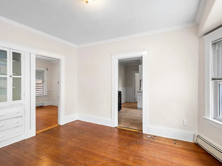 75 Orchard St — Photo 9