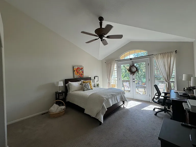 1652 Cherry Hills Ln — Photo 19