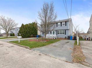 16 Pavilion Ct, Cranston, RI 02920