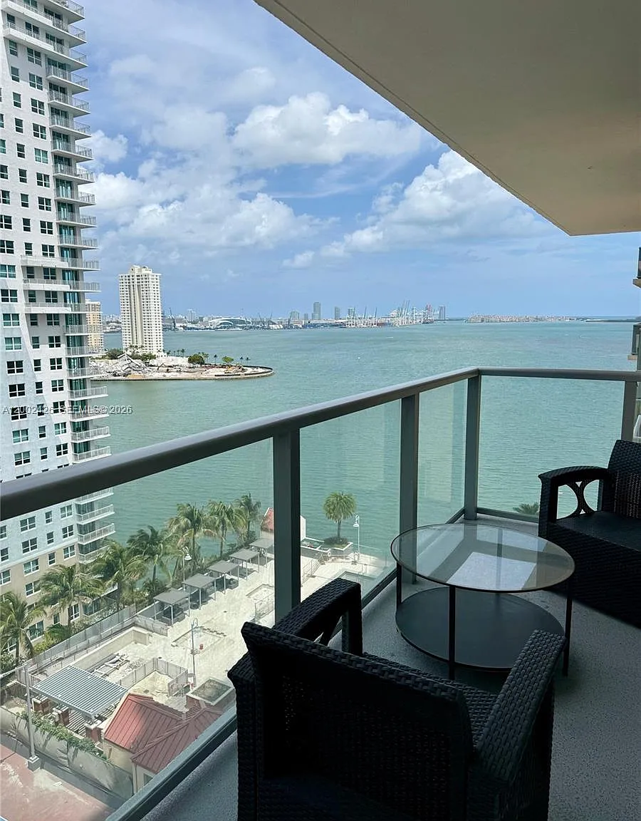 The Mark On Brickell Cond — Photo 1