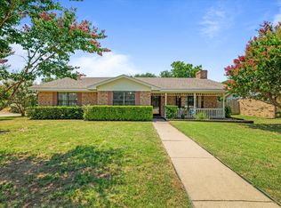 4632 Cripple Creek Rd, Haltom City, TX 76137