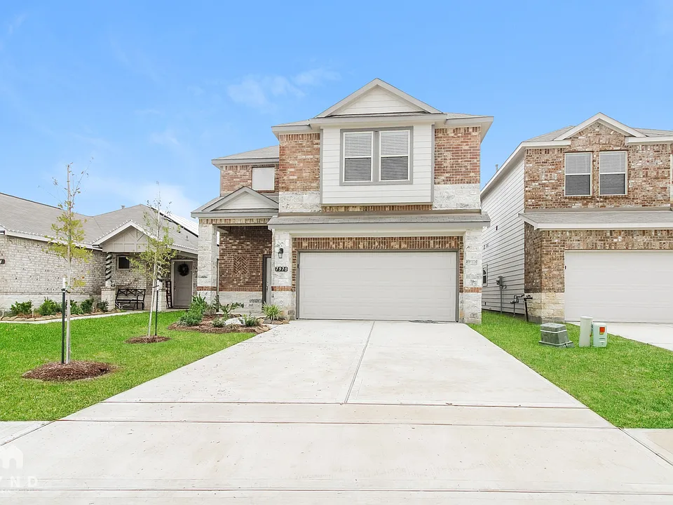 7970 Tuscan Cypress Dr
