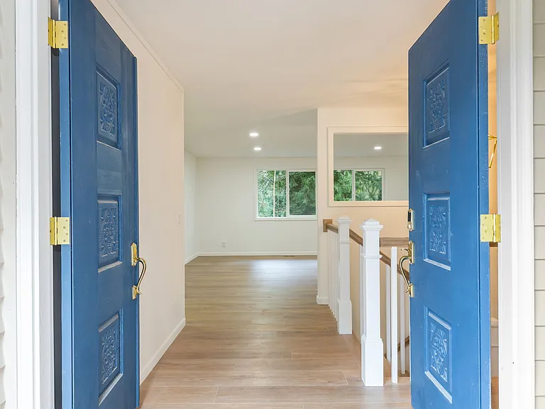3207 180th Pl SW — Photo 3