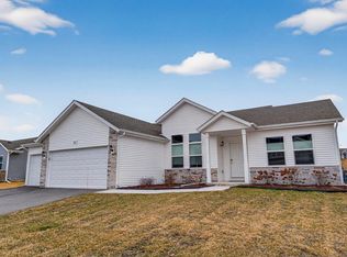 822 Colt Drive, Belleville, WI 53508