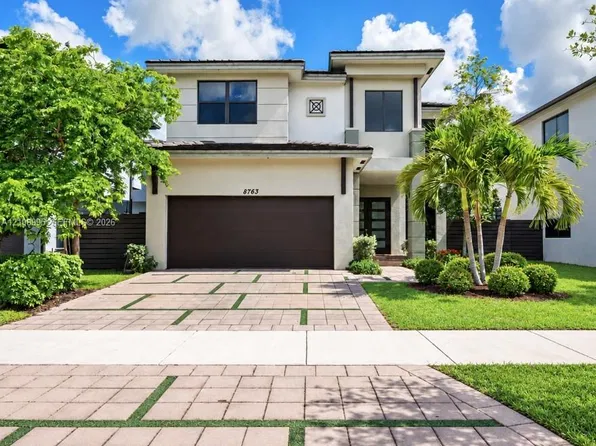 8763 NW 157th Ter, Miami Lakes, FL 33018