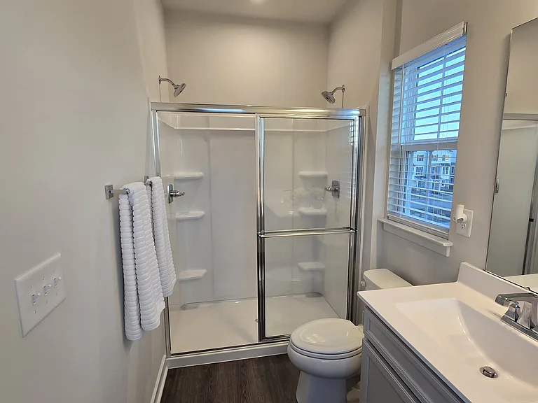210 Fost Blvd — Photo 17