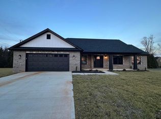 127 Carriage Ct, Somerset, KY 42503