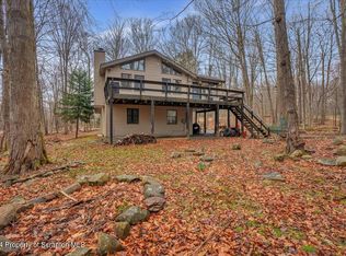 12 Mildred Dr, Gouldsboro, PA