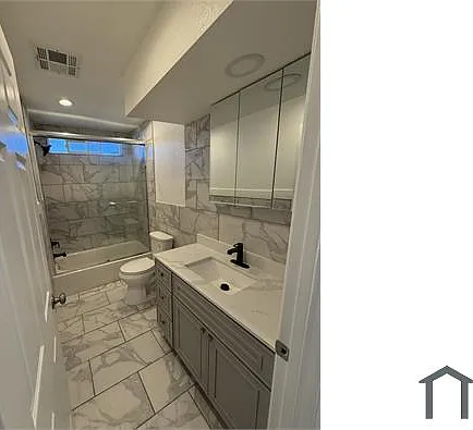 3 bed, 1000 sqft, $3,500 — Photo 4