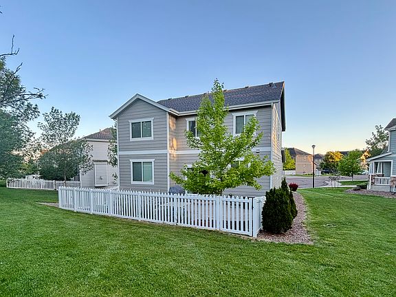 4th image of 3410 E 140th Pl