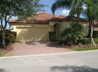8007 Via Hacienda, Riviera Beach, FL 33418