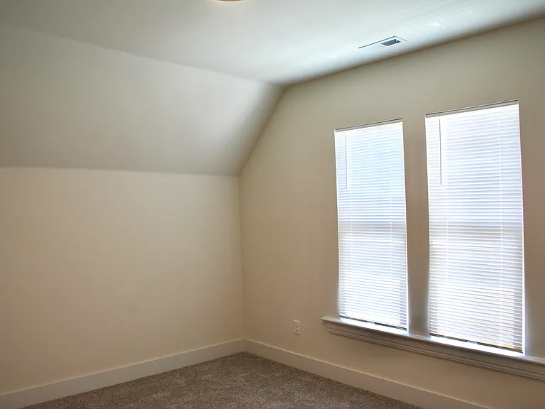 2425 W 39th Ave — Photo 22