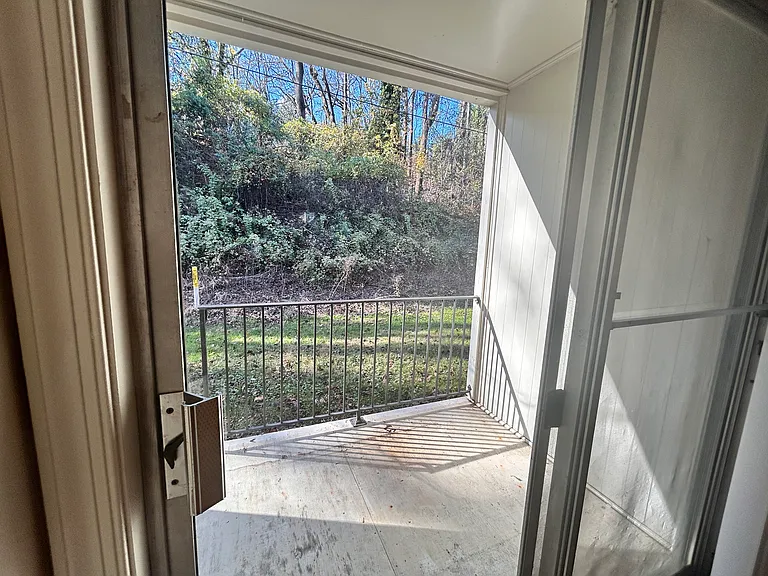 Princeton Circle West Apartments — Photo 72