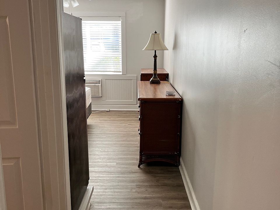 1st image of 101 Woodhaven Dr APT 84