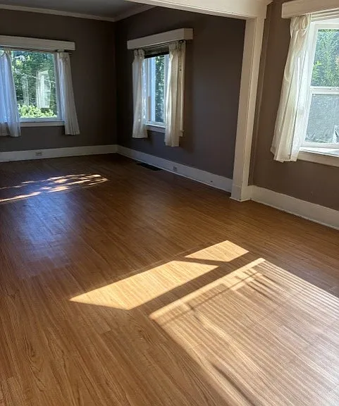 106 Newton St — Photo 20