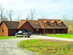 1st image of 3176 Bradley Dr