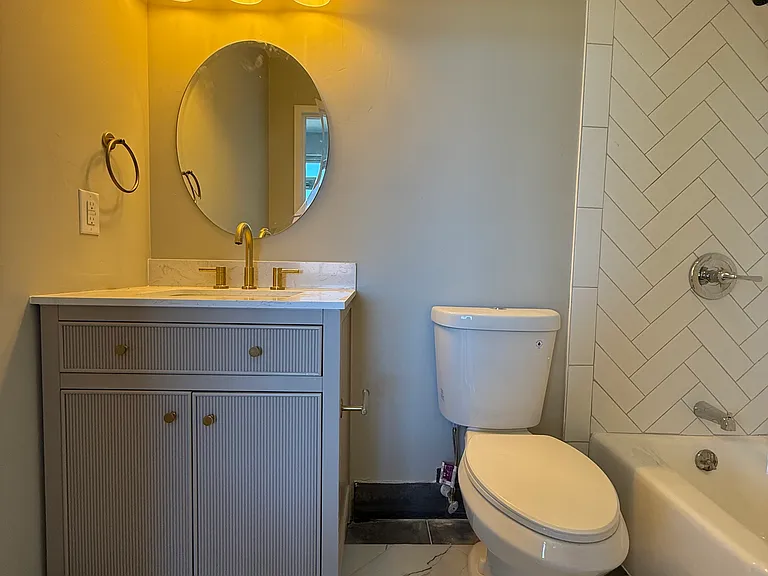 275 Chapel St #3A — Photo 7