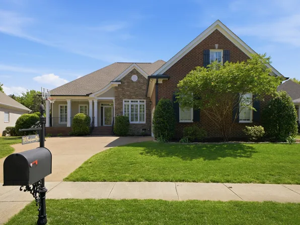 745 Fountainwood Blvd, Franklin, TN 37064