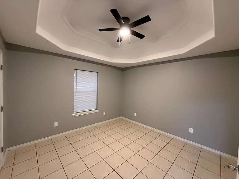 2223 Moonlight Ln — Photo 5