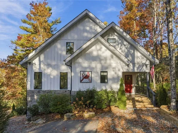 212 Goldfinch Road, Newland, NC 28657