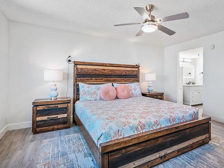 1513 Ocean Shore Blvd #F4 — Photo 24