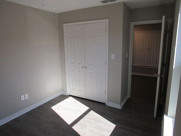 5th image of 1102A Cheryl Ln