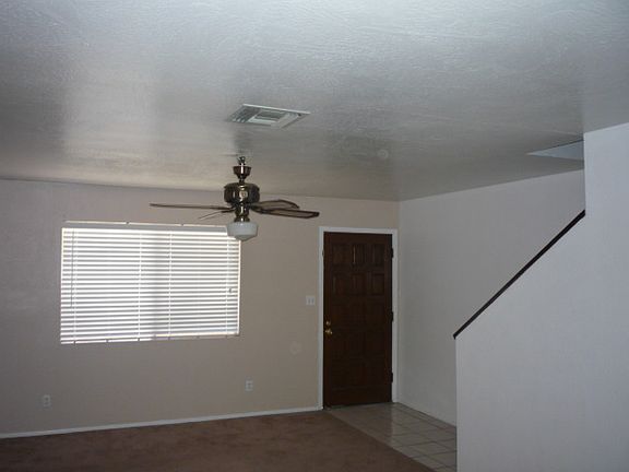4th image of 2901 S Palo Verde Ln Unit 39
