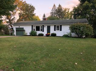 29 Hickory Hill Rd, Williston, VT 05495