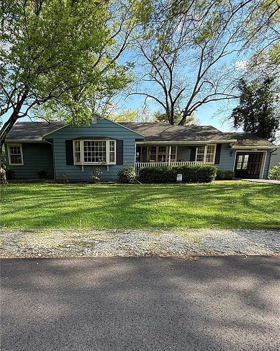 1st image of 1939 Fulton Dr