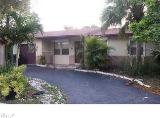 316 SW 77th Ter, North Lauderdale, FL 33068
