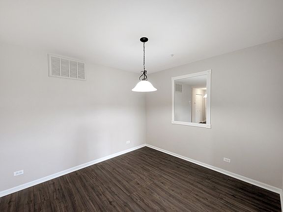 4th image of 453 E Fawn Ln Unit A
