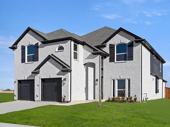2nd image of 3004 Fox Lake Dr