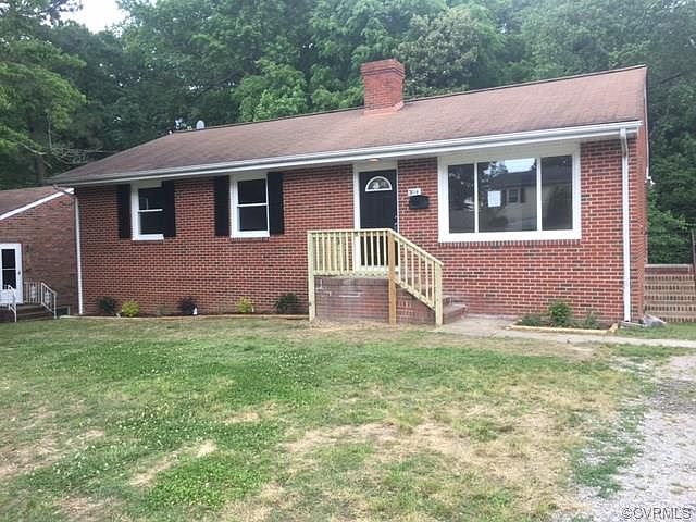 1st image of 3814 Greenwood Dr