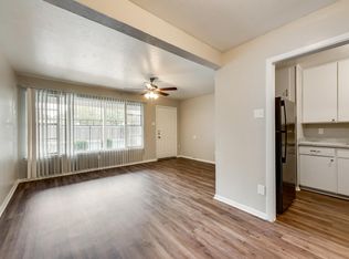 7102 Glenview Dr #203, North Richland Hills, TX 76180