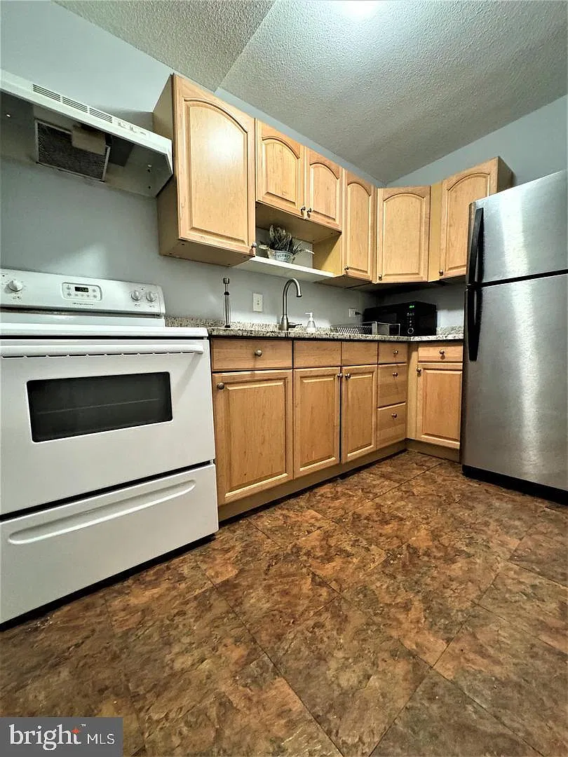 River Park Mutual Homes — Photo 4